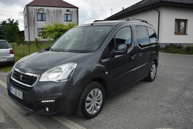Peugeot Partner 1.6HDI Berlingo 2016r 2 KPL KÓŁ 5 Osobowy Panorama Klima Sprowadzony