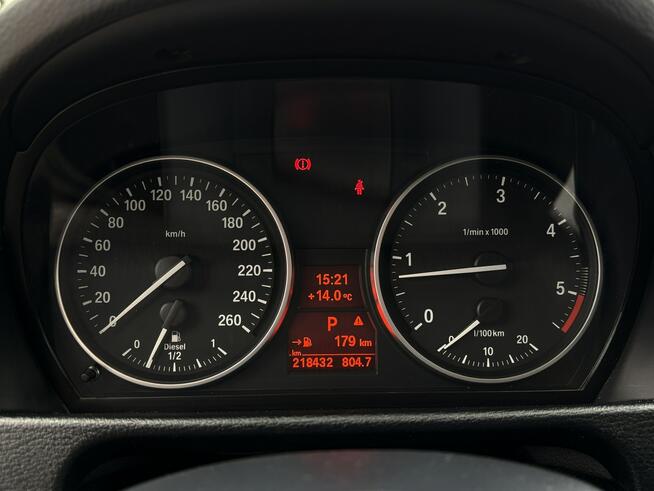 BMW X1 20d 4x4 xDrive 177km hak NAVI bixenon BEZWYPADKOWY serwis 2011
