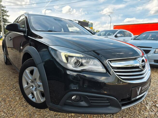 Opel Insignia Sports Tourer Insignia Country Tourer 2.0 163km 4X4 BI-XENON pdc NAVI kamera 2014