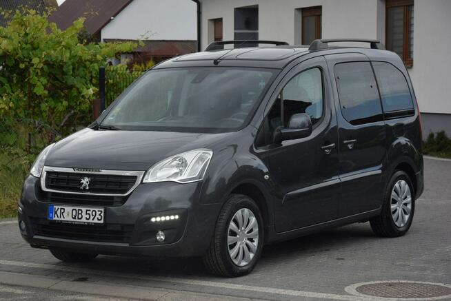Peugeot Partner 1.6HDI Berlingo 2016r 2 KPL KÓŁ 5 Osobowy Panorama Klima Sprowadzony