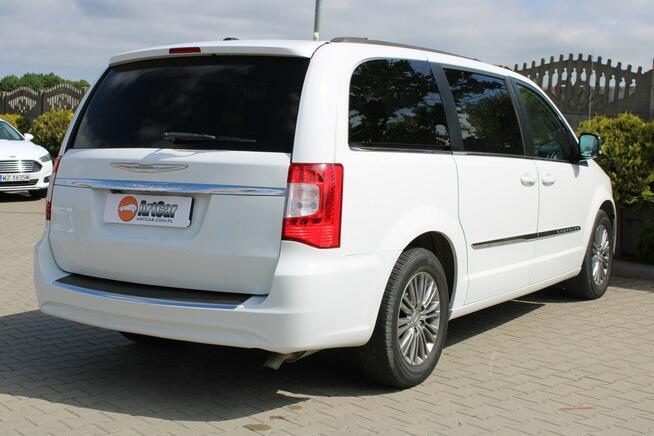 Chrysler Town & Country V Touring L 3,6 V6 287KM Automat 7-dmio osobowy 2014rok DVD