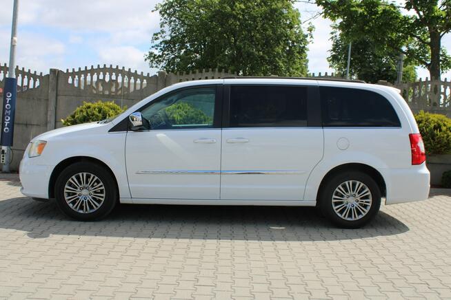 Chrysler Town & Country V Touring L 3,6 V6 287KM Automat 7-dmio osobowy 2014rok DVD