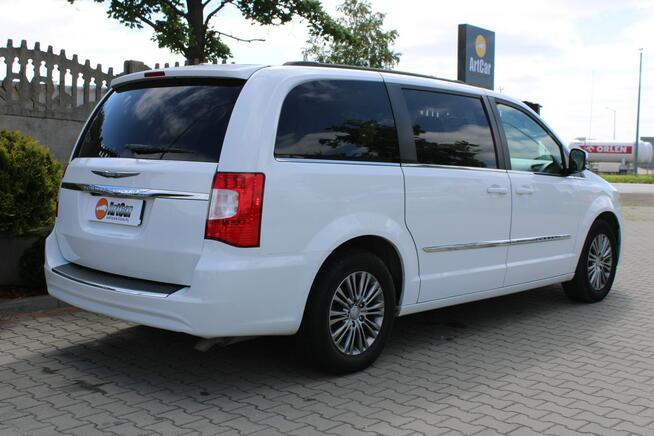 Chrysler Town & Country V Touring L 3,6 V6 287KM Automat 7-dmio osobowy 2014rok DVD