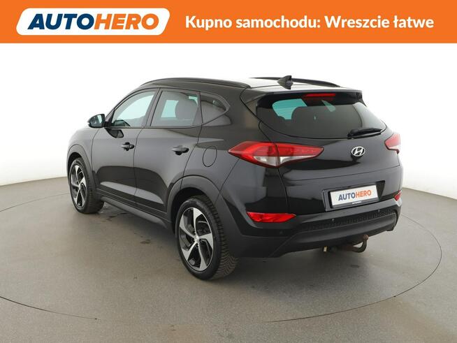 Hyundai Tucson automat 184KM 4x4 skóra navi grzane fotele+kier. kamera hak tempomat