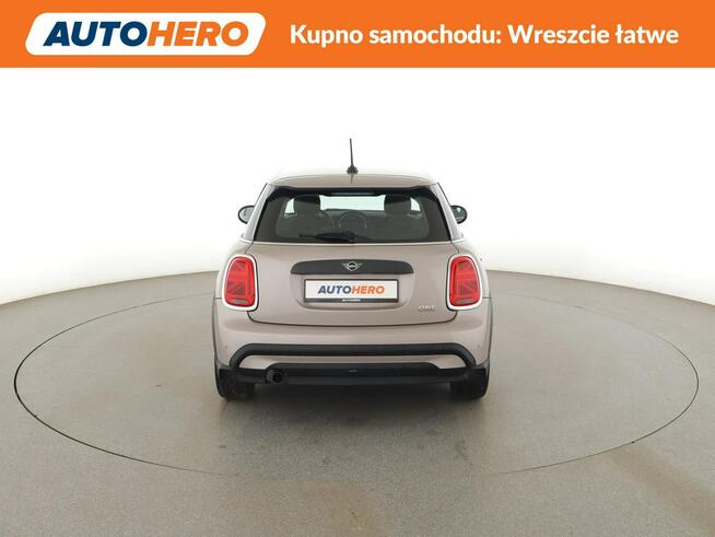 Mini ONE Benzyna Essential Klimatronik Nawigacja Tempomat Elektryka PDC FullLED
