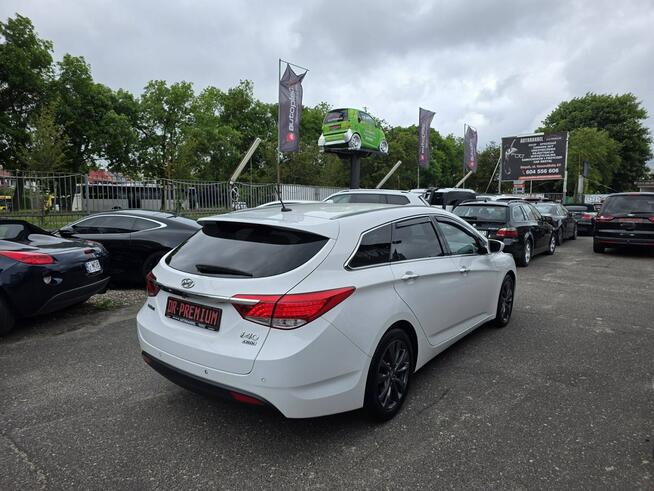 Hyundai i40 1.7 CRDI 136 KM, Nawigacja, LED, Xenon, Kamera, Bluetooth, Łopatki,HAK