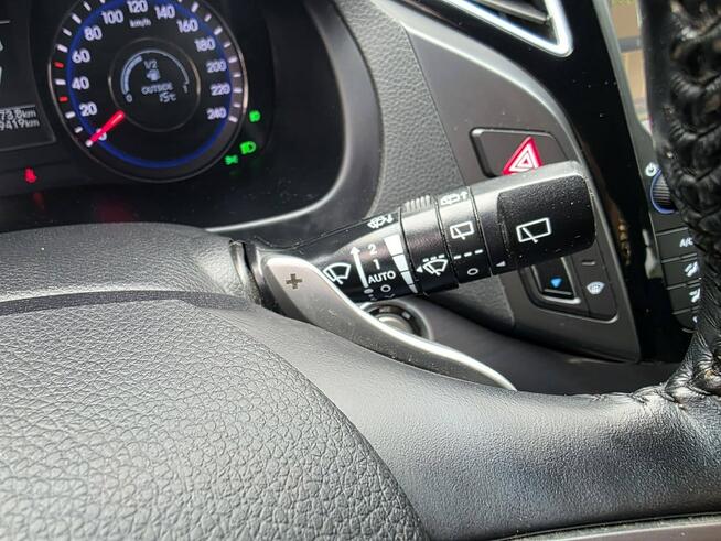 Hyundai i40 1.7 CRDI 136 KM, Nawigacja, LED, Xenon, Kamera, Bluetooth, Łopatki,HAK