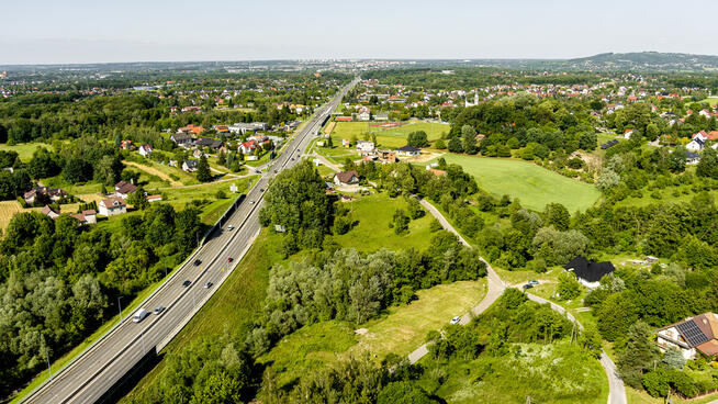 Działka budowlana 23,44 ara w Zgłobicach