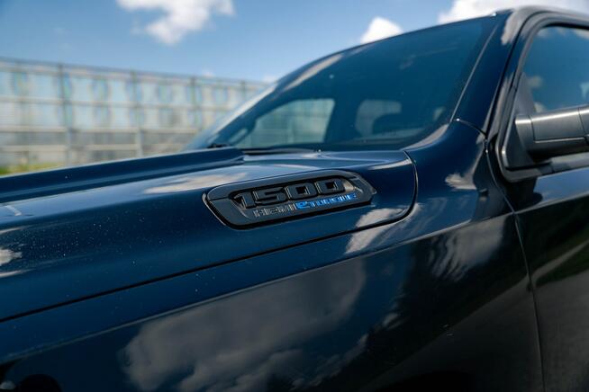 RAM 1500 5.7 V8 HEMI Big Horn FV23%