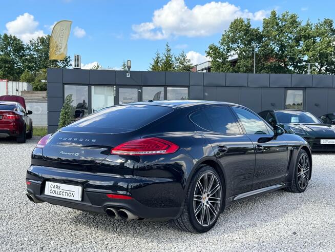 Porsche Panamera, 2016