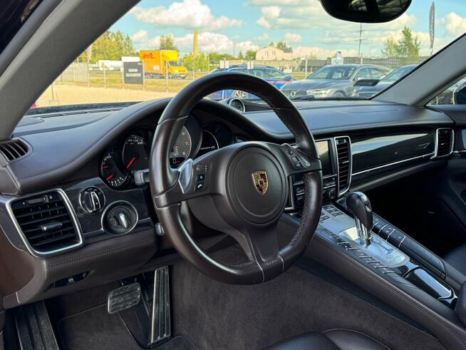 Porsche Panamera, 2016