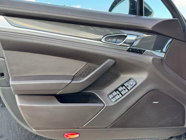Porsche Panamera, 2016