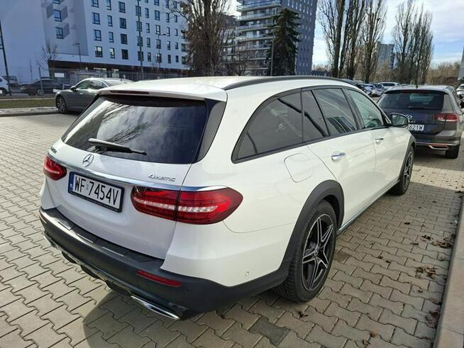 Mercedes CE 220