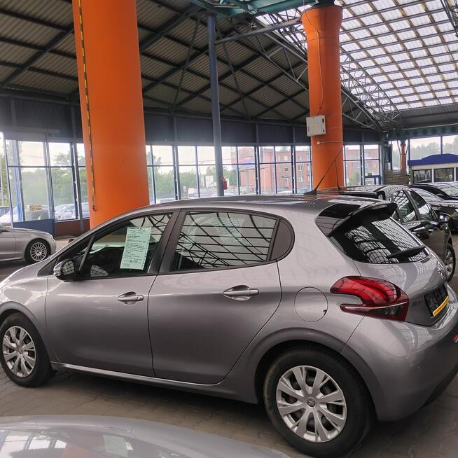 PEUGEOT 208 SUPER STAN MECHANICZNY I WIZUALNY,PO SERWISIE KLIMATYZACJI