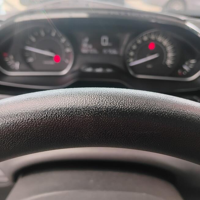 PEUGEOT 208 SUPER STAN MECHANICZNY I WIZUALNY,PO SERWISIE KLIMATYZACJI