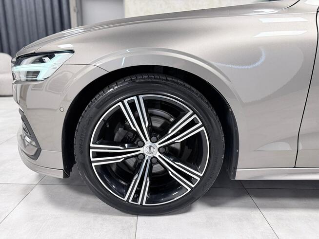 Volvo V60 2.0 D3 * INSCRIPTION PRO Plus* Virtual*Masaże *Keyless* Harman Kardon