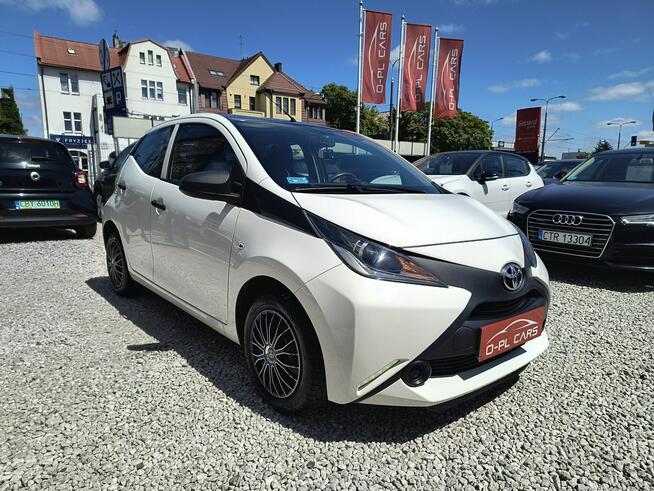 Toyota Aygo 1 . własciciel|NISKI PRZEBIEG|czujniki parkowania|kamera|2x opony