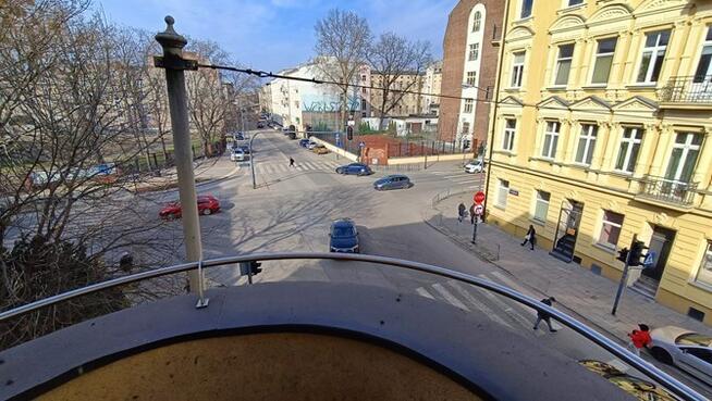 Duży pokój z balkonem- Żeromskiego 21