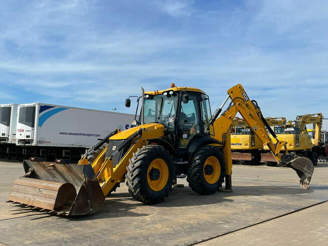 Koparko ladowarka JCB 4CX