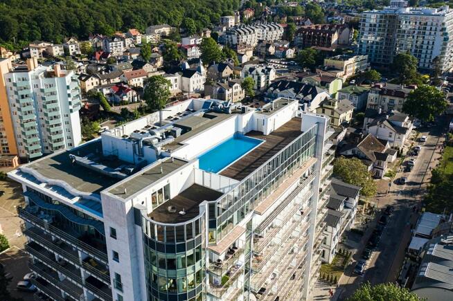 Pracownik Recepcji - Biuro Wynajmu Apartamentów