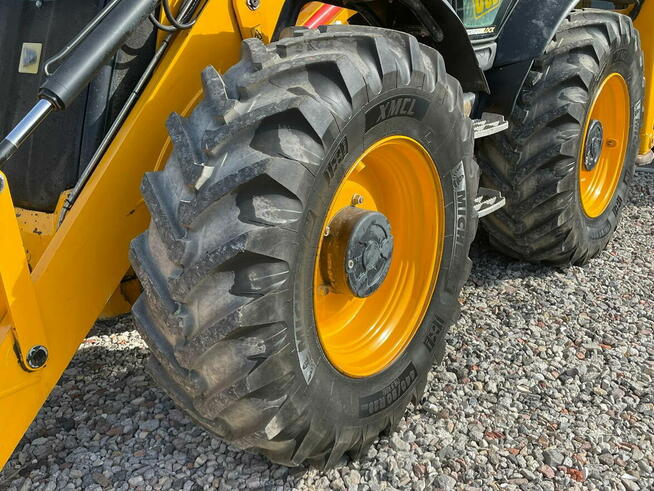 Koparko ladowarka JCB 4CX