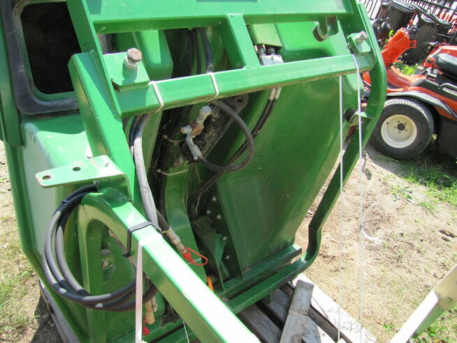 Traktor kosiarka - Kosz John Deere 1565