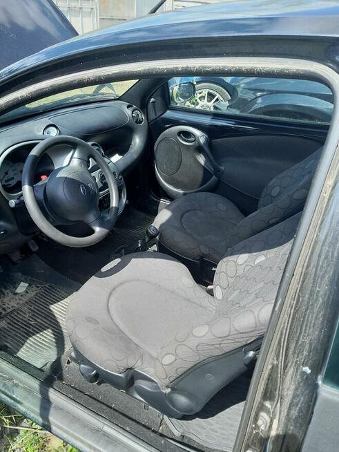 Samochód osobowy Ford Ka, rok produkcji 2004