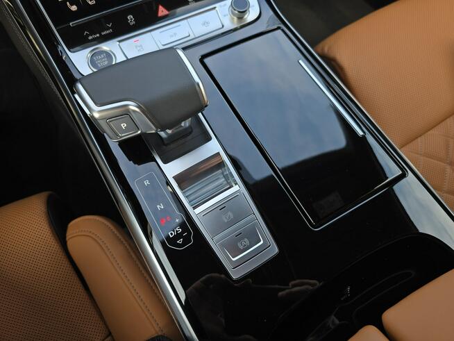 Audi A8 Lang_OśSkrętna_HeadUp_Masaże_Wentylacja_Webasto_B&O_HomeLink_S Line_FV