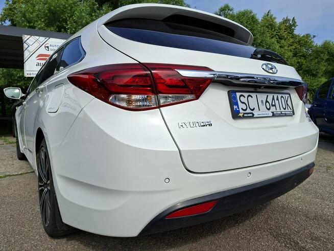 Hyundai i40 Klimatronic 2-stref, Went. i podgrz. fotele, Navi, Przyciemniane szyby