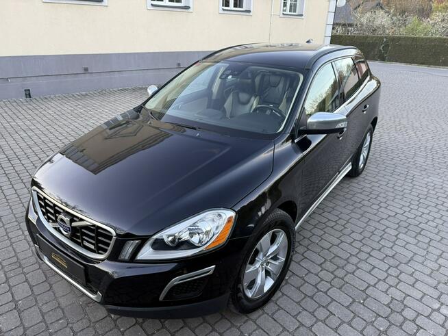 Volvo XC 60 Bardzo dobry stan, R-Design, Automat, 4x4, silnik D5.