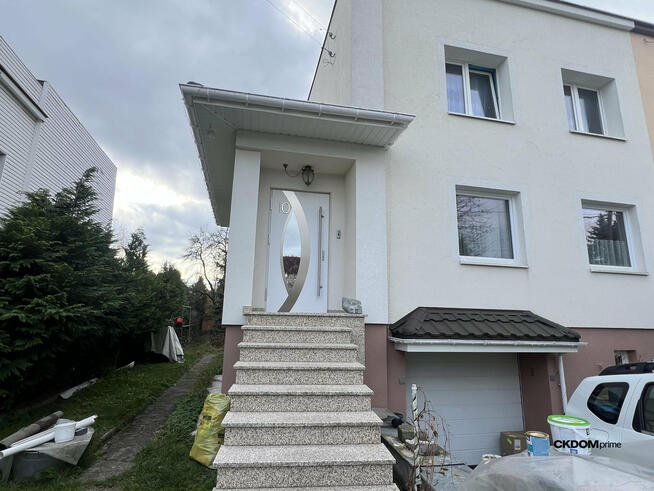 Dom bliźniak 87 m² z garażem i ogrodem – Kielce