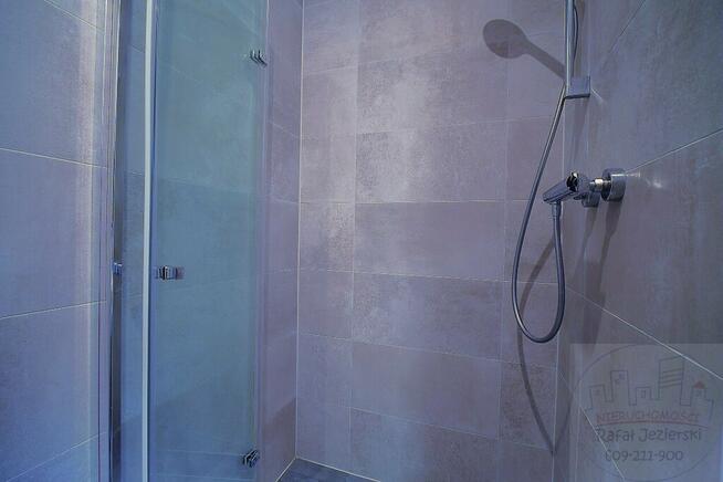 Cichy apartament 100m 3 pokoje, taras, parking