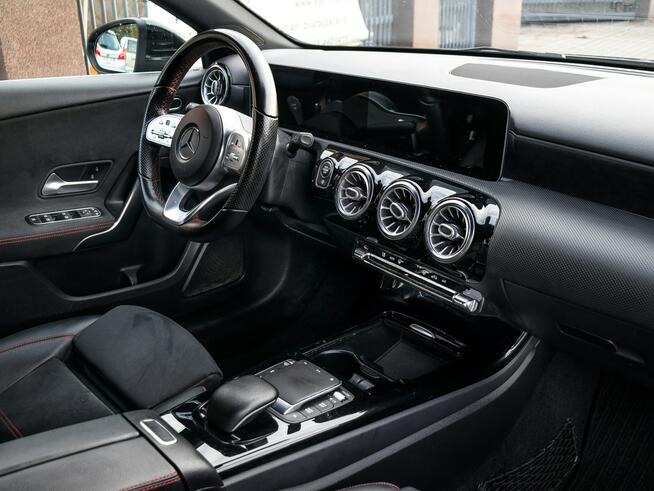 Mercedes A 180 1.3_Benzyna_136KM_ 76tyś. km