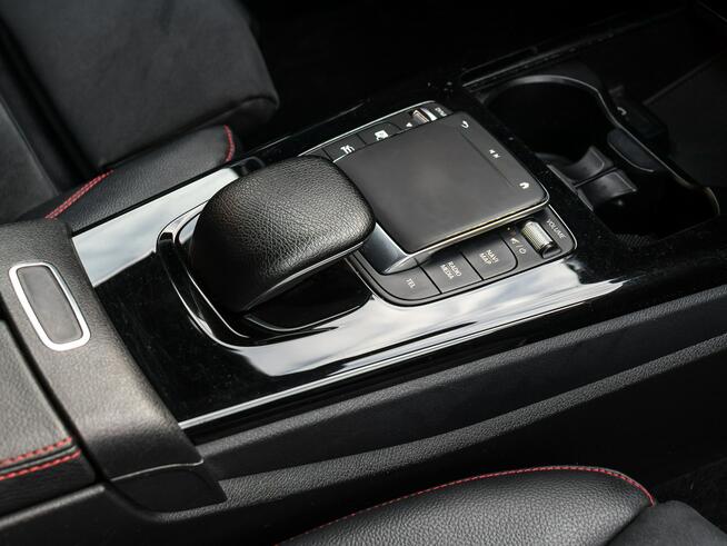 Mercedes A 180 1.3_Benzyna_136KM_ 76tyś. km