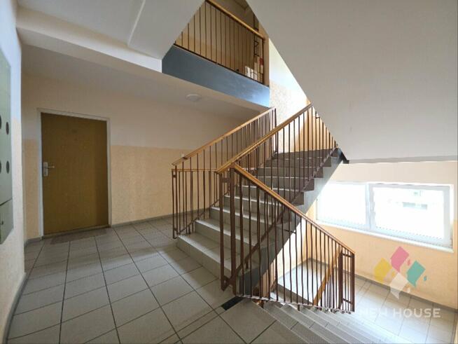 2-pokojowe 48 m, Hallera, parter z dużym balkonem