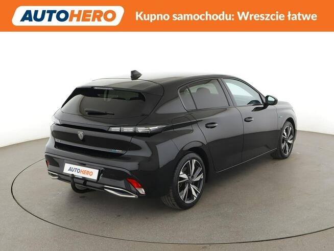 Peugeot 308 PHEV Allure automat półskóra navi kamera hak LED