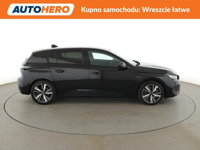 Peugeot 308 PHEV Allure automat półskóra navi kamera hak LED