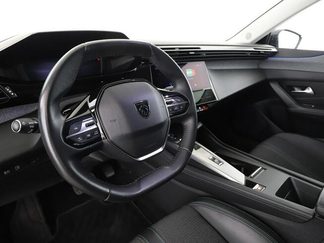 Peugeot 308 PHEV Allure automat półskóra navi kamera hak LED