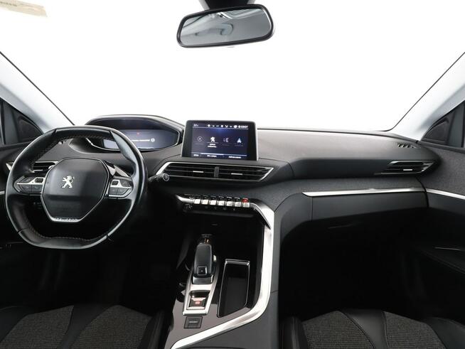Peugeot 3008 automat full LED virtual cocpit navi kamera i czujniki parkowania