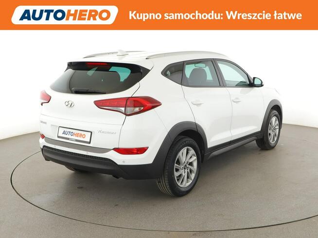 Hyundai Tucson navi kamera grzane fotele tempomat klima-auto.