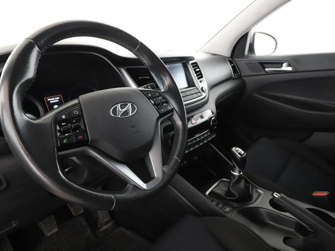 Hyundai Tucson manual navi tryby jazdy klimatronik start stop