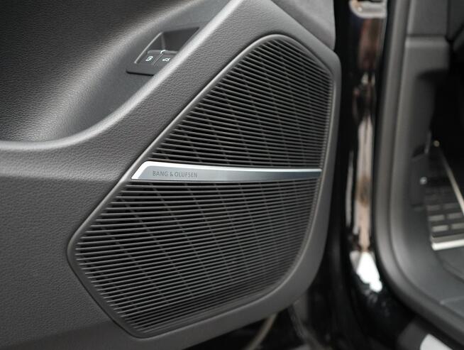 Audi Q8 60TFSIe Quattro Sline B&O Virtual MatrixLed Kamery360 ACC HeadUP Masaż