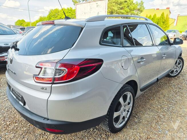 Renault Megane 1.9 dCi 131km NAVI hak SERWIS bezwypadek 2010