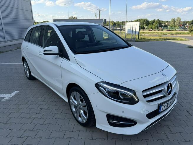 Mercedes B 180 B180CDI Urban Lift Full Led Navi Skóra PDC Chromy Piękny Oryginał EU6