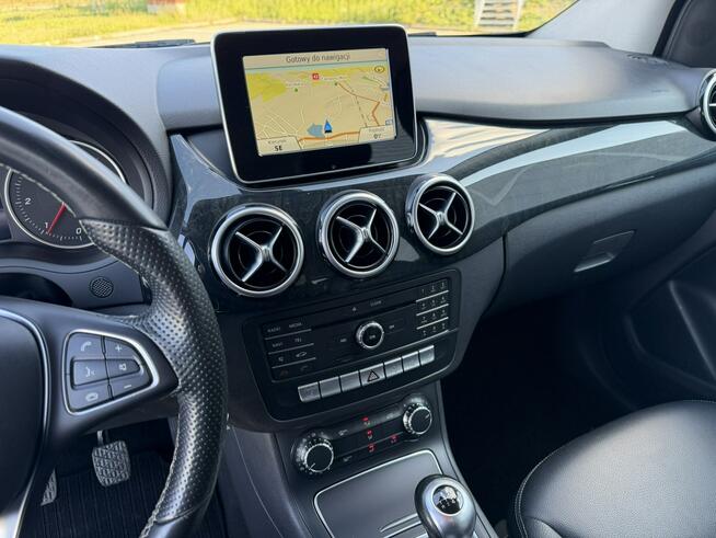 Mercedes B 180 B180CDI Urban Lift Full Led Navi Skóra PDC Chromy Piękny Oryginał EU6