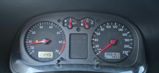 VW GOLF IV HATCHBACK 1400 BENZYNA !!!