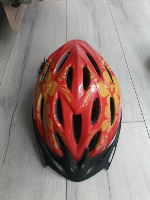 Sprzedam kaski rowerowe dziecięce