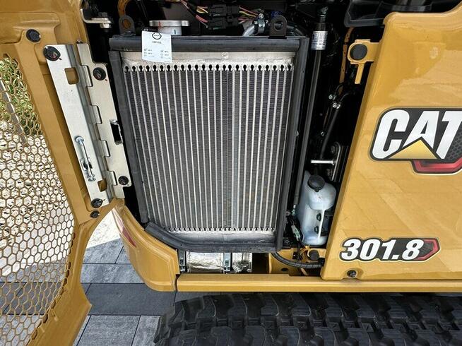 FABRYCZNIE NOWY CATERPILLAR 301.8