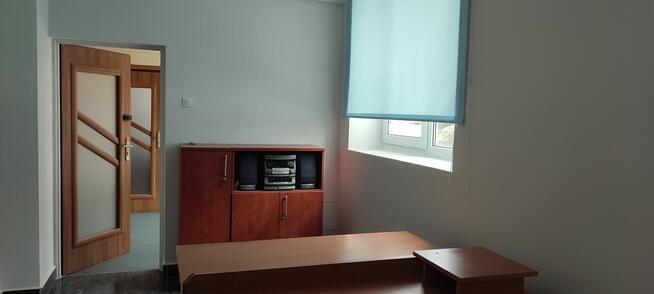 Nowoczesny pokój biurowy (20 m²) lub 40 m²