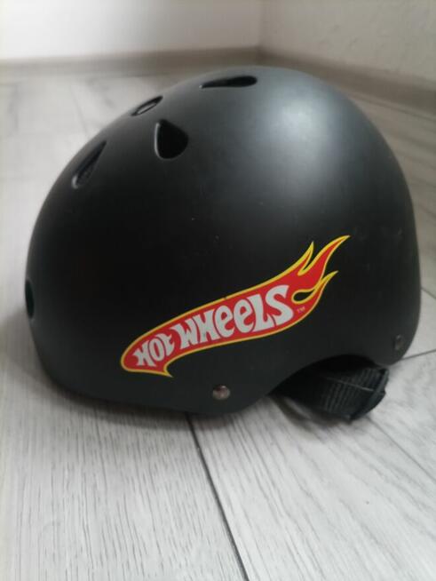 Sprzedam kaski rowerowe dziecięce